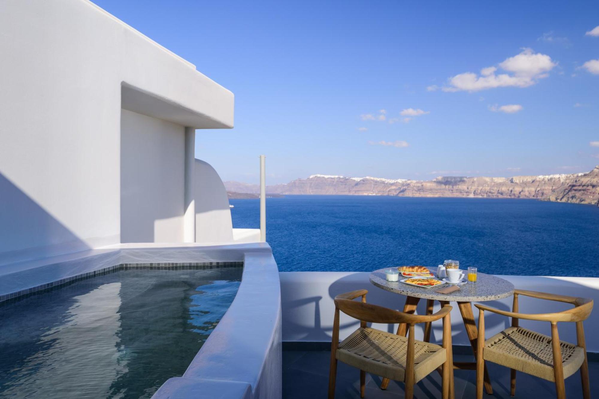 Neptune Luxury Suites Akrotírion Exteriér fotografie