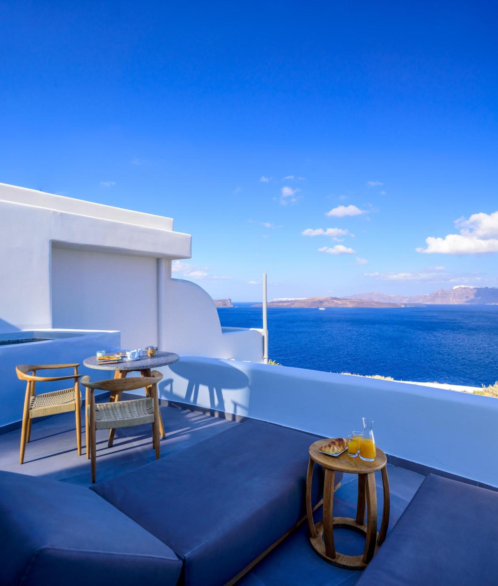 Neptune Luxury Suites Akrotírion Exteriér fotografie