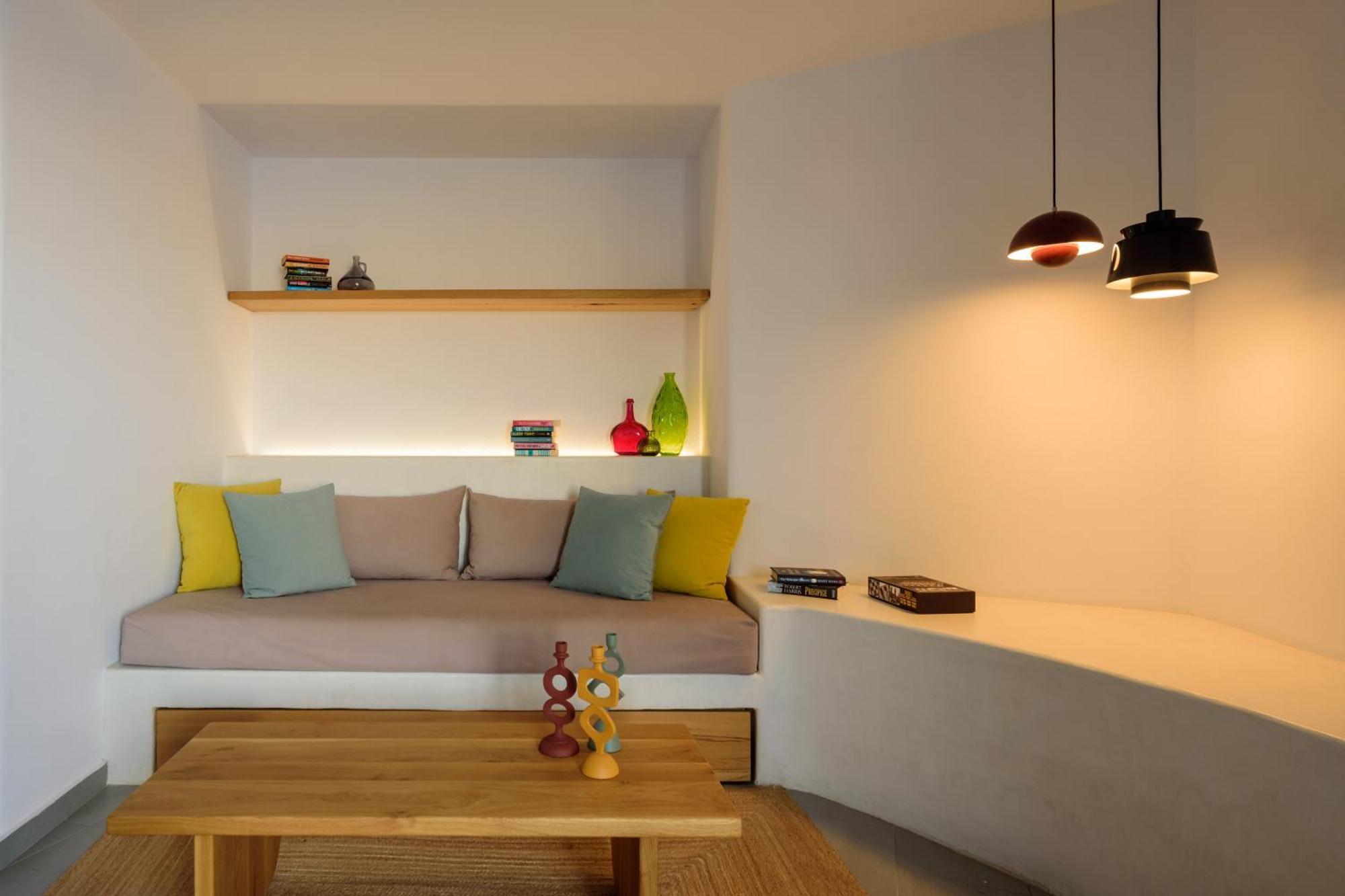 Neptune Luxury Suites Akrotírion Exteriér fotografie