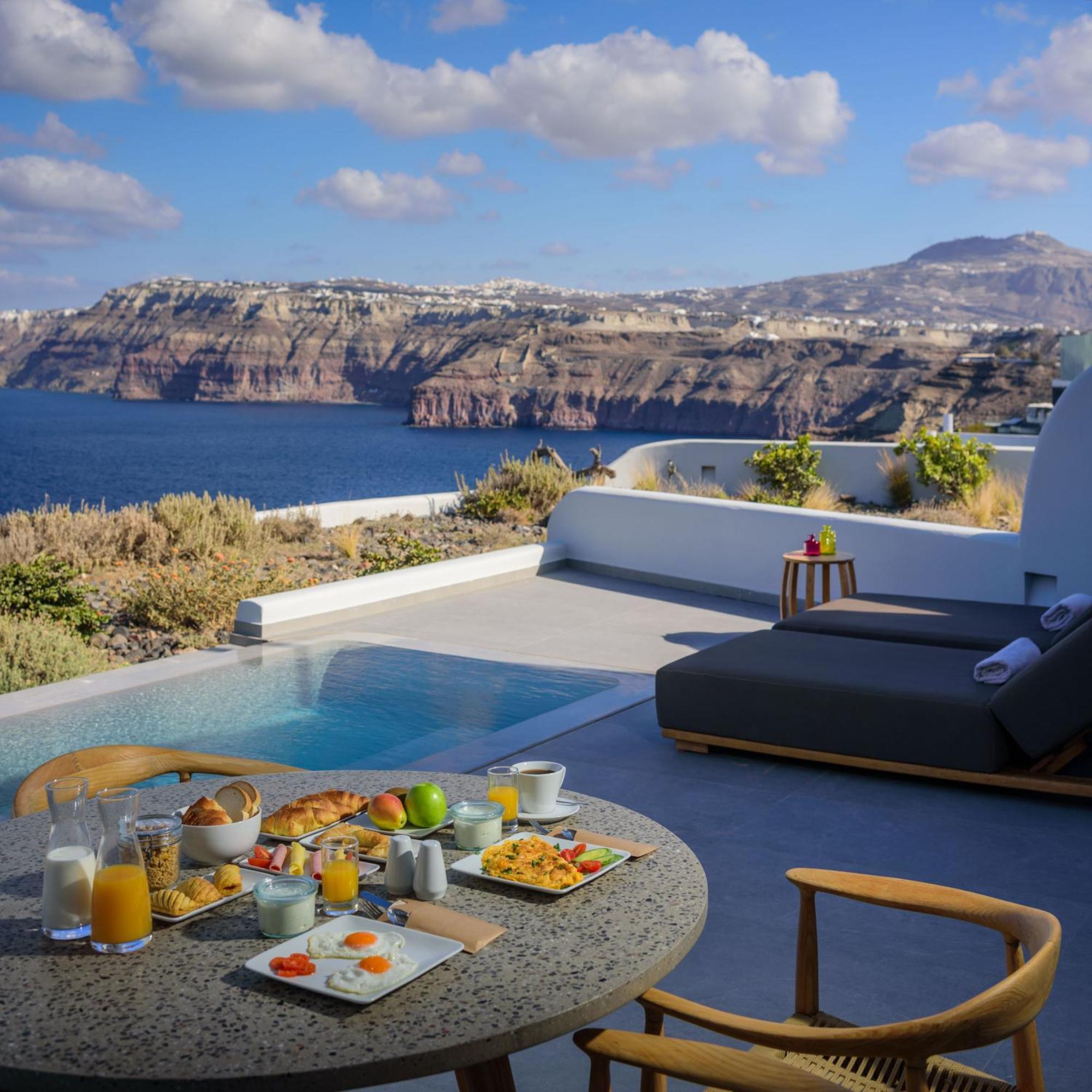 Neptune Luxury Suites Akrotírion Exteriér fotografie