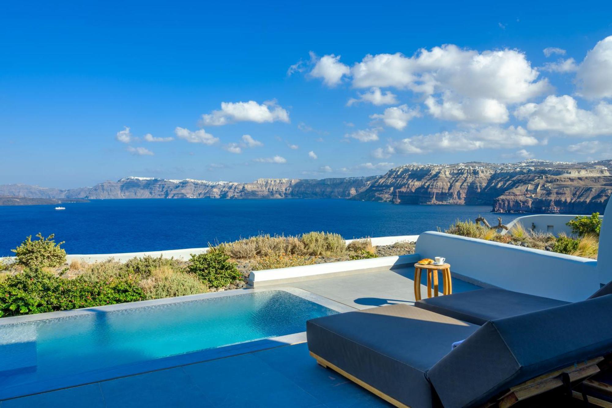 Neptune Luxury Suites Akrotírion Exteriér fotografie
